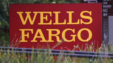 A day in the life of a manager. . Wells fargo employee complaints